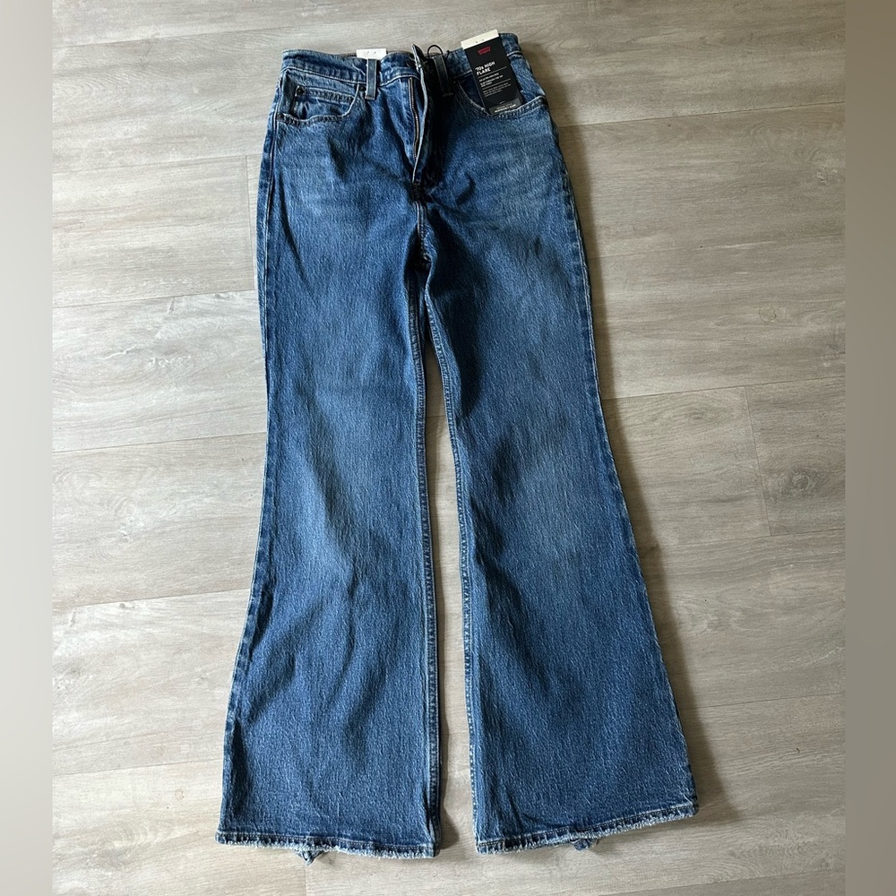Levi’s 70s high rise flare jeans